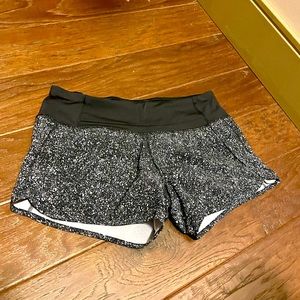 Lululemon shorts 6